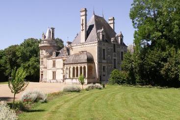 住宿加早餐 Château De La Court D Aron