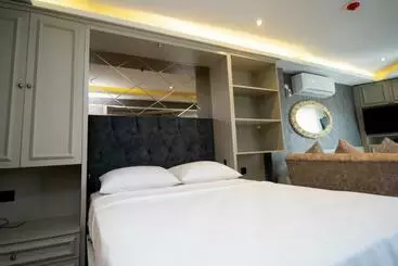 アパートホテル Büyük Hamit Apart Suite