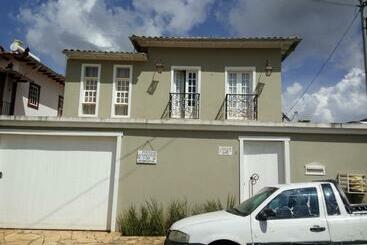 Pensão Pouso Aconchego Da Dindinha