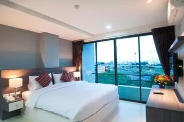 アパートホテル Vc Residence Chon Buri