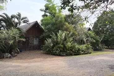 Hotel Baan Ingsuan