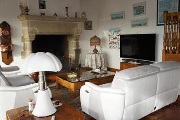 ペンション Chez Bernadou