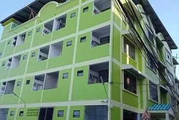 Hotel Natcha Place Thammasat Rangsit