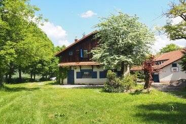 פנסיון Guest House Sara Latin