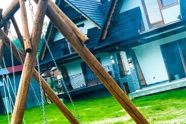 별장 Domki Przy Potoku