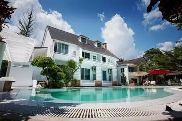 Hotel The Natural Garden   Khao Soi Dao