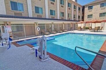 فندق Quality Inn Dfw Airport North