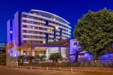 Porto Bello Hotel Resort & Spa