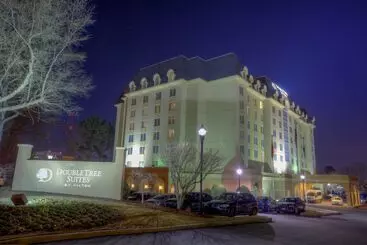 فندق Doubletree Suites By Hilton At The Battery Atlanta