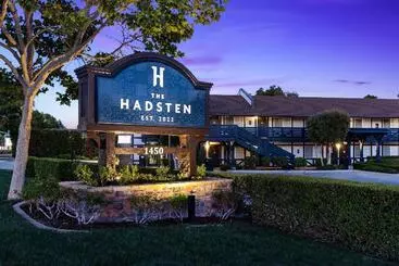 ホテル The Hadsten Solvang, Tapestry Collection By Hilton