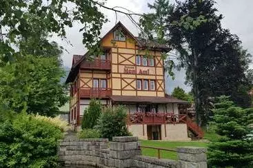 ペンション Penzión Villa Mon Ami