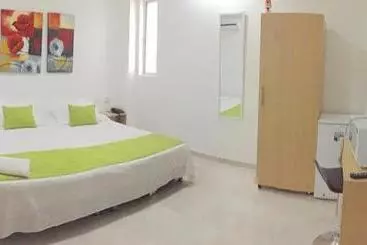 هتل آپارتمان Calarca Plus