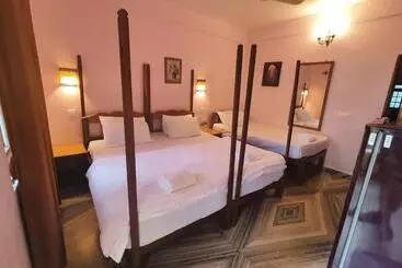 Hotell Maria Paulo Guest House Bar And Restaurant