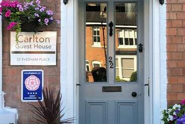 Пансион Carlton Guest House