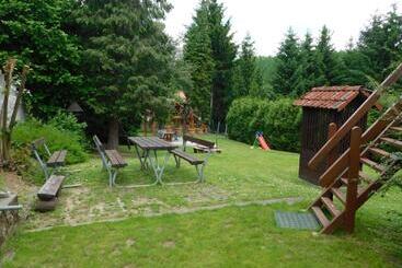 بنسيون Fenyő Vendégház