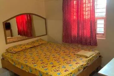 Pension  Gopi Guest House