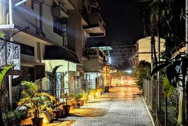 Majatalo Townhouse   The Urban Inn