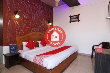 Hotel Flagship 75922  Star Light