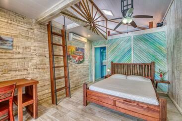 Herberge Skully's House