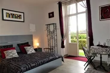 ペンション Chambres D'hotes Du Haut Anjou