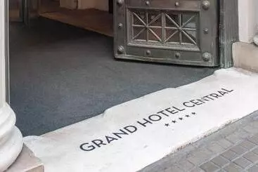 Grand Hotel Central, Small Luxury Hotels