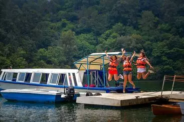 Hotel Zirahuen Forest And Resort