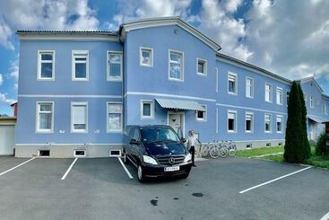 هتل Abdalla Apartments