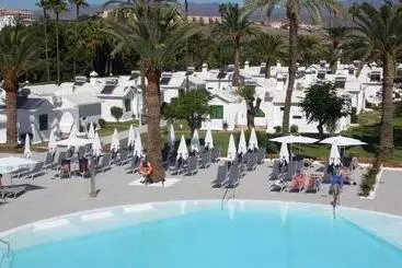 Bungalow Canary Garden Club