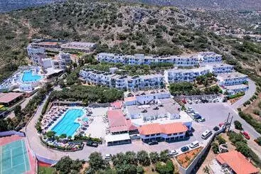 Hôtel Semiramis Village