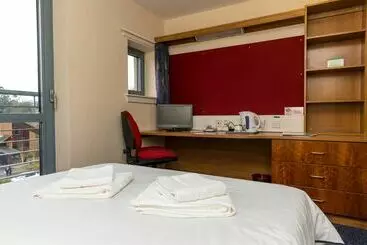 Hotel West Park Summer Campus