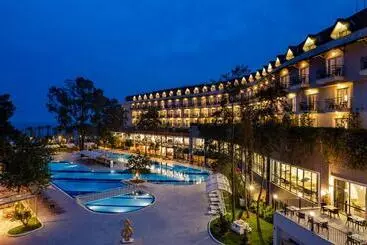 Resort Seven Seas Gravel Select