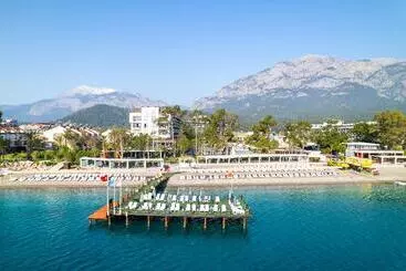 리조트 Seven Seas Gravel Select