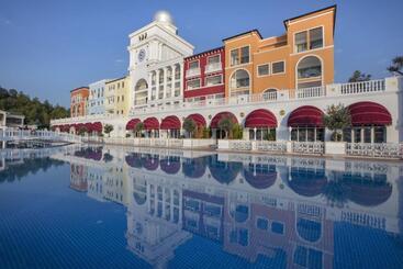 هتل Nirvana Dolce Vita Ultra All Inclusive