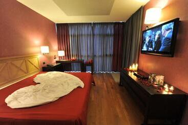 호텔 Antares Sport Beauty & Wellness