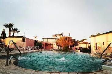 Hotel Eros