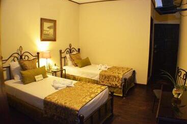 فندق Los Balcones Leon