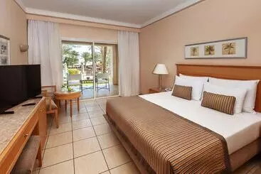 ホテル Jaz Makadi Star & Spa