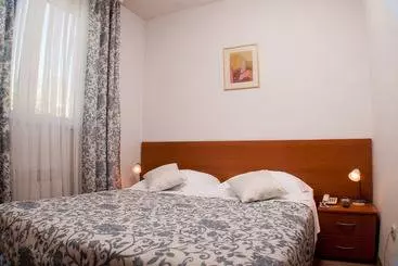 בית מלון כפרי Dujam