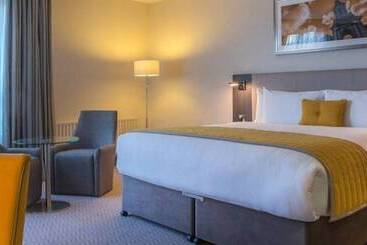 Maldron Hotel & Leisure Centre Limerick