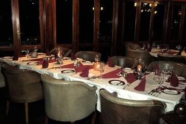 ホテル Epacha Game Lodge & Spa