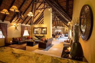 Отель Mabula Game Lodge