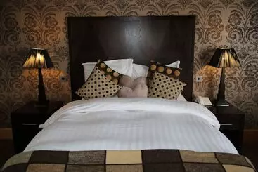 Отель Inn On The Prom At The Fernlea