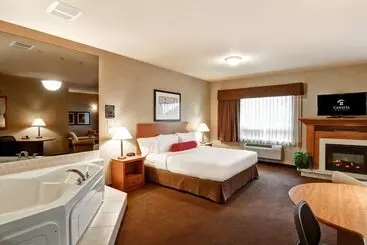 Rimbey Ridge Hotel & Suites