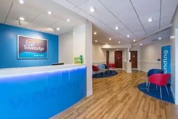 호텔 Travelodge Stoke Talke
