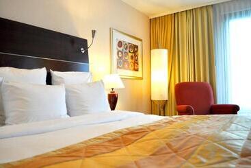 Отель Moxy Bochum