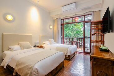 בית מלון כפרי Yangshuo River View