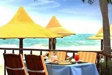 Hotel Coco Beach Resort