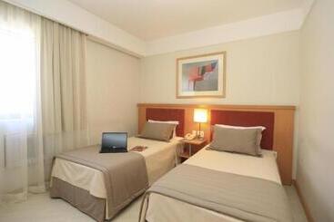 هتل Bienal Suites