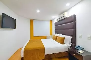 Hotel Metropolis Plaza