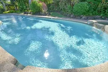 فندق Beachfront Apartments On Trinity Beach